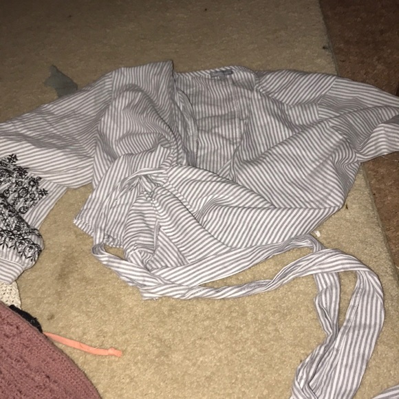 Clothes - Picture 8 of 8